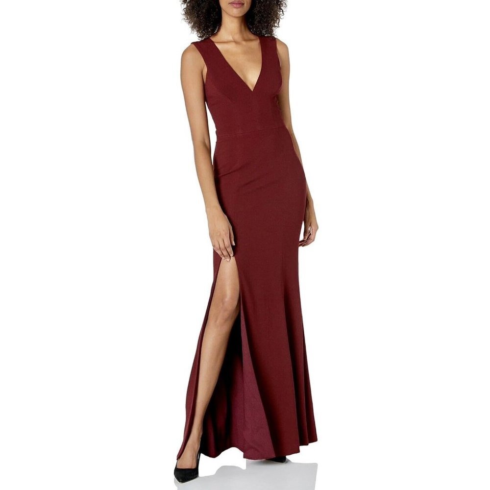 NEW Dress The Population Women's Sandra Plunging Thick Strap Solid Gown - Small‌